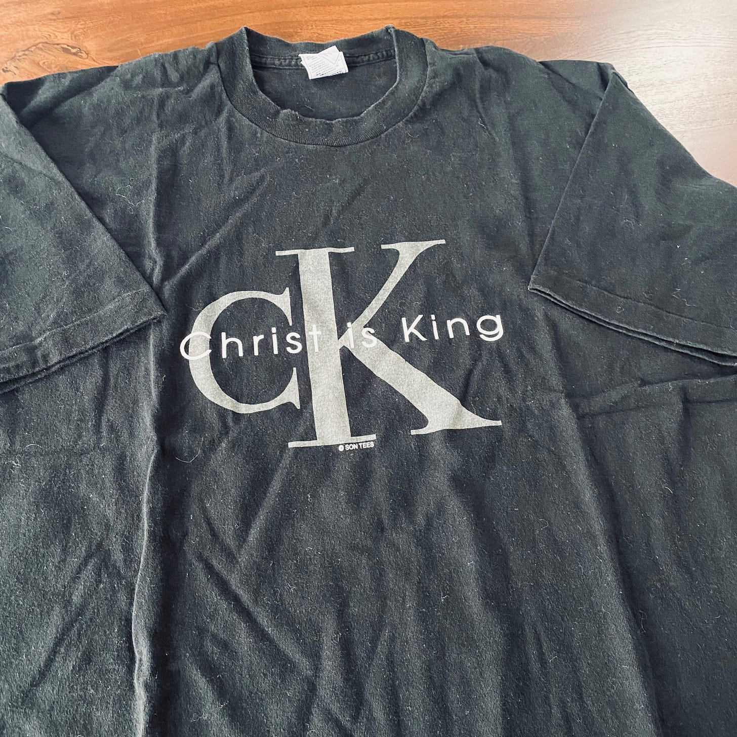 Vintage Christ is King Calvin Klein T-shirt - Etsy.de