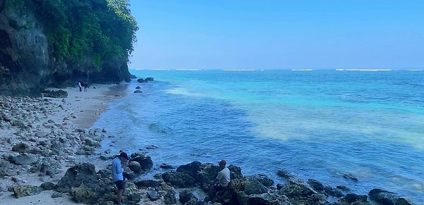 Pantai Batu Barak Beach