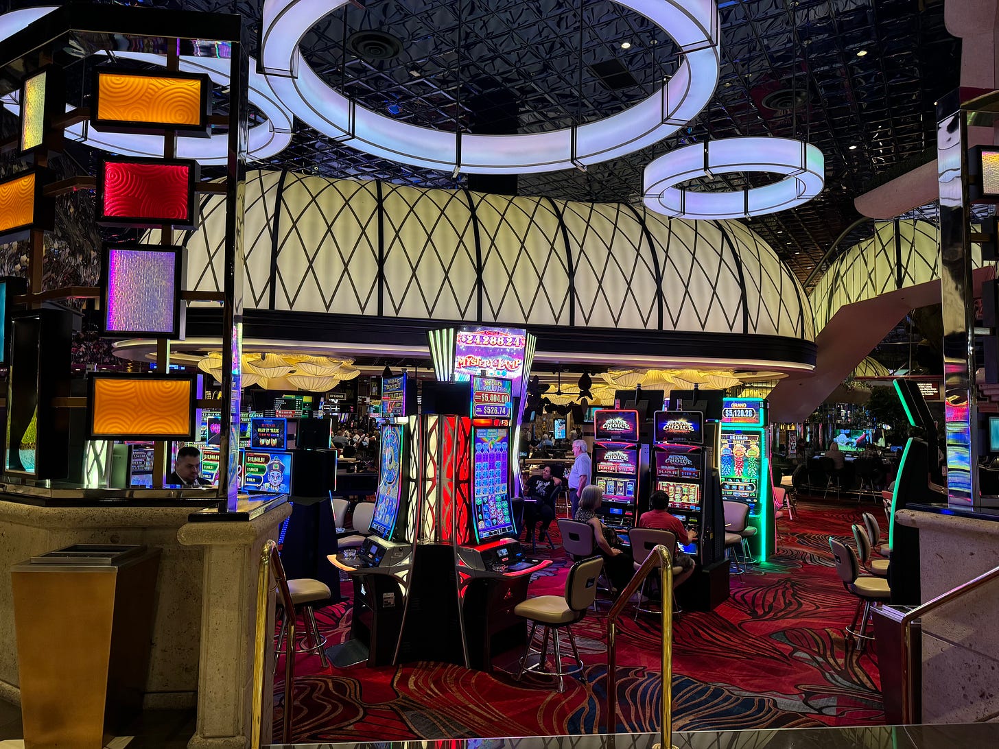 Reno lobby casino
