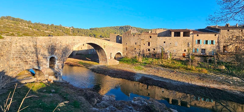 The large stone bridge into Lagrasse