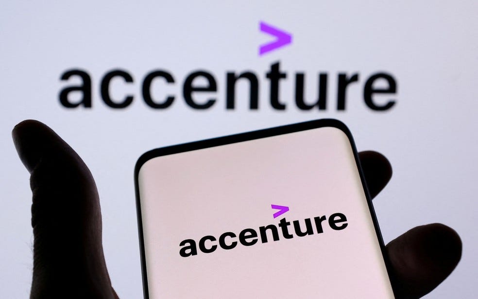 Accenture disse que cortará cerca de 2,5% da força de trabalho — Foto: Dado Ruvic/ Reuters