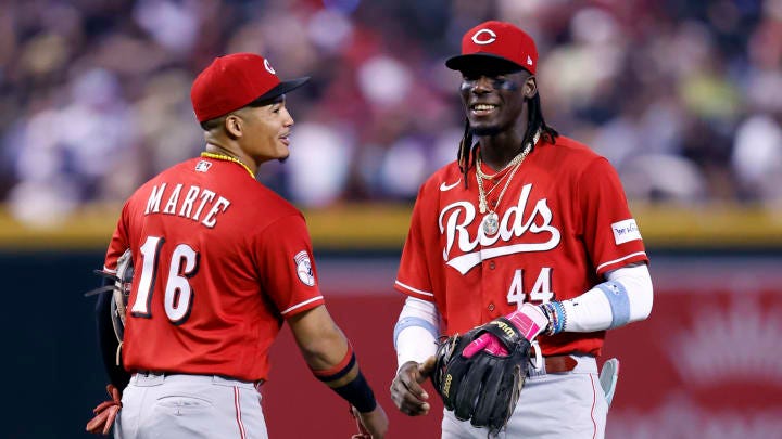 Reds news: Noelvi Marte draws start at shortstop over struggling Elly De La  Cruz