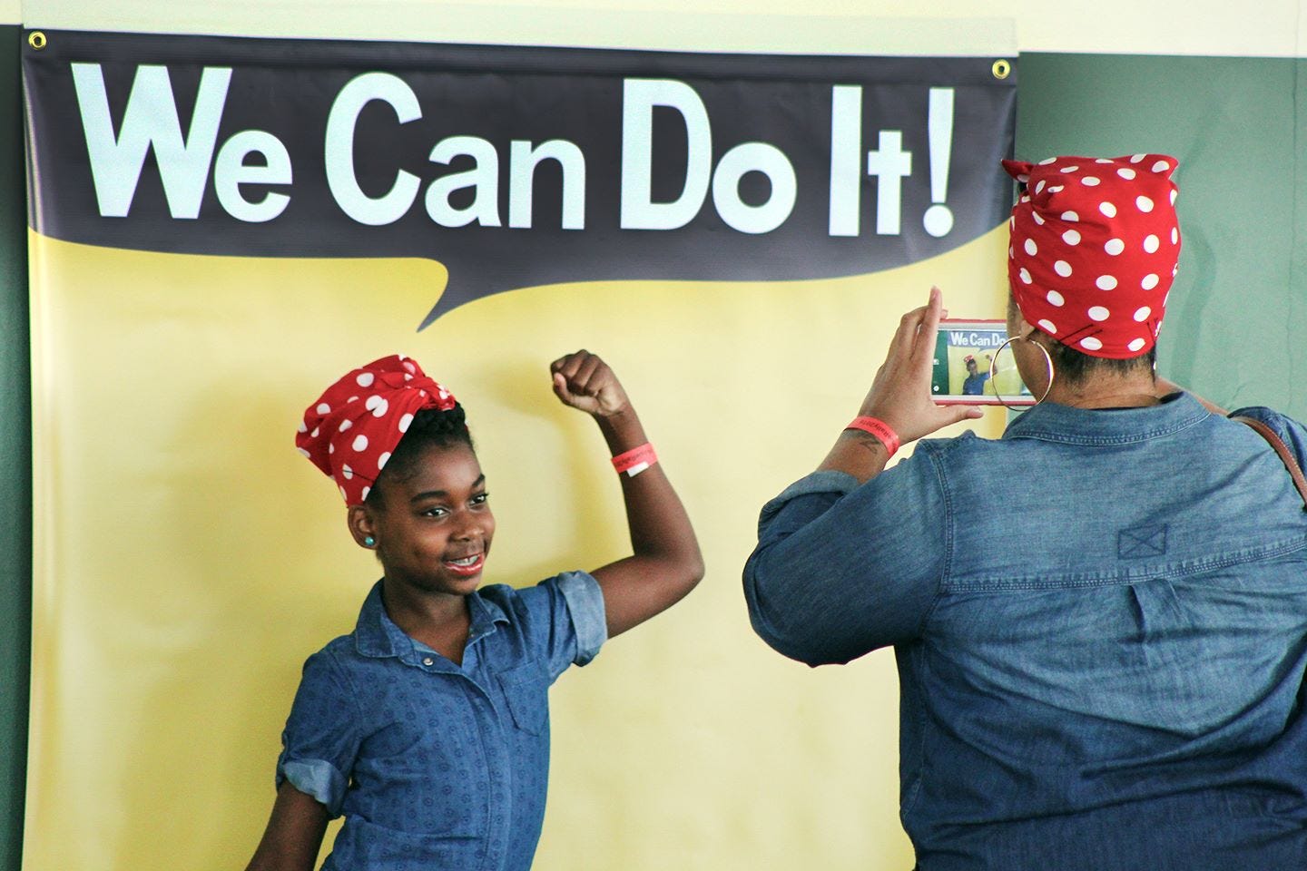 File:Rosie the Riveter WWII Home Front National Historical Park  (35186665754).jpg - Wikimedia Commons