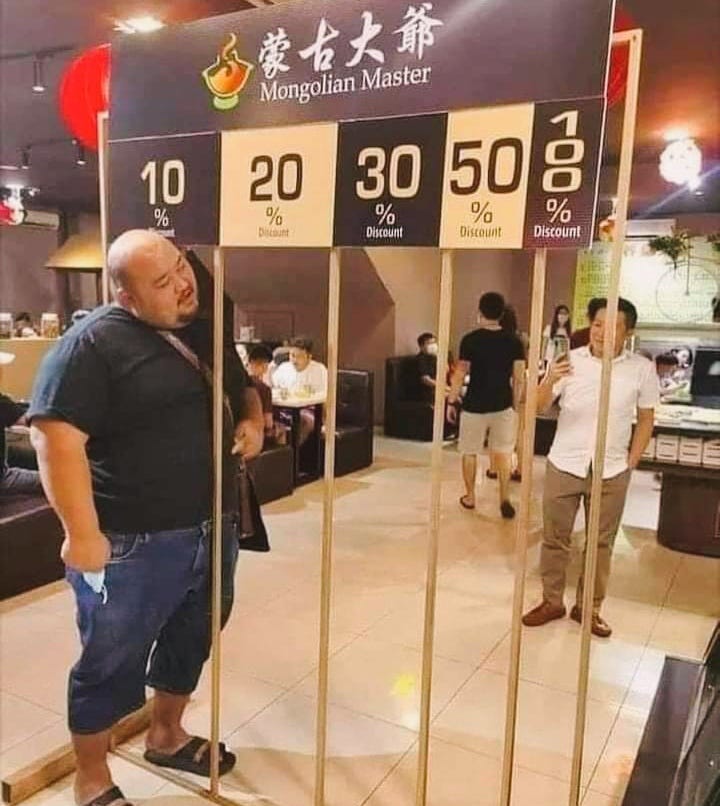 r/theviralthings - The thinner you are, the higher the discount! This is the unusual idea that came up to the Mongolian Master in Kuching, a restaurant in Malaysia.