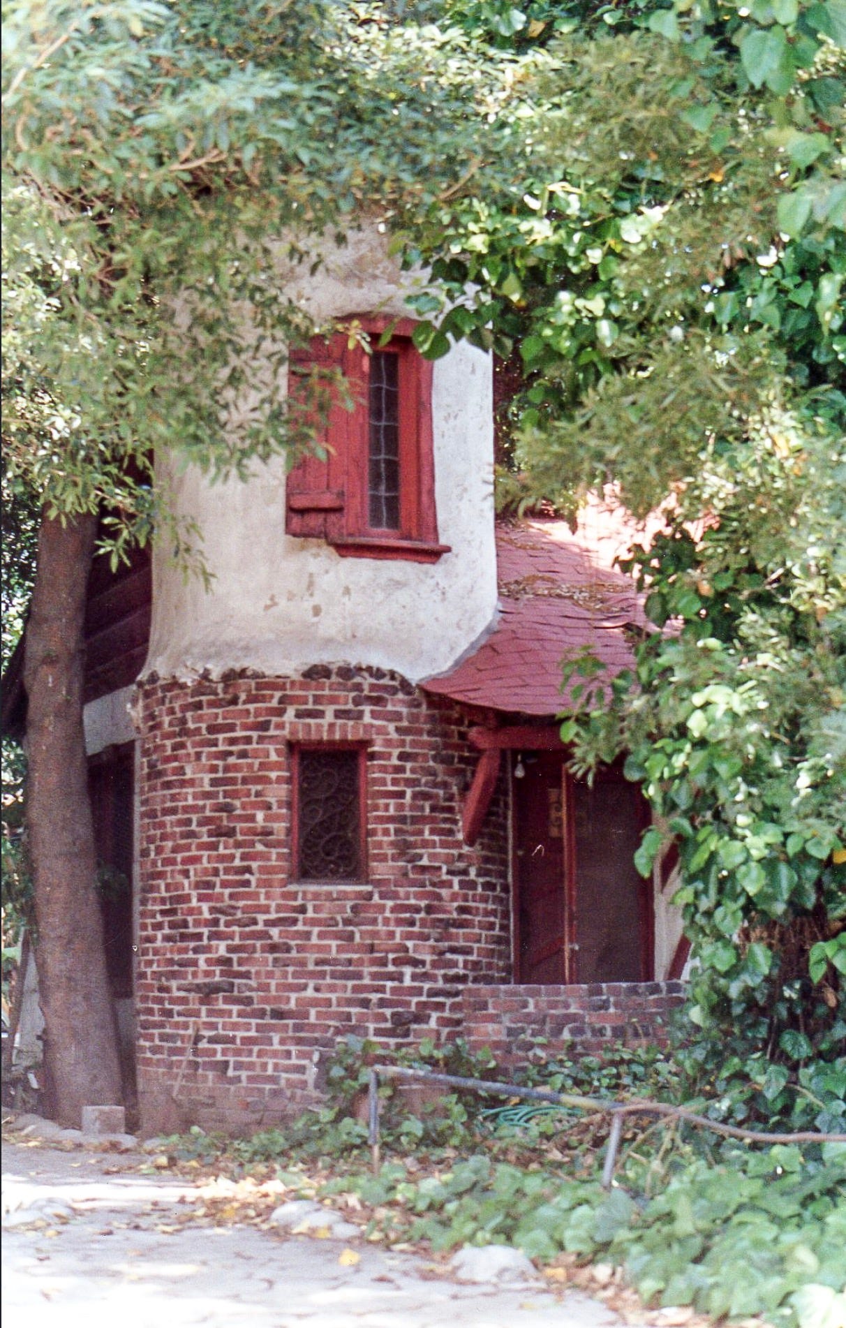 Village Court as it appeared in the late 80s. Photo by Kathy Flynn