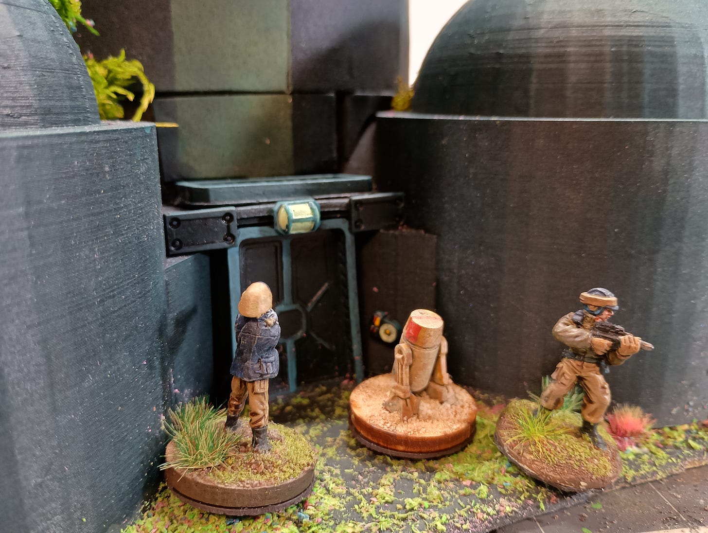 A scratch built sci-fi futuristic tower for miniature wargaming