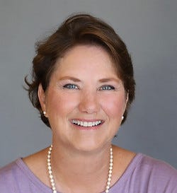 Author Jo Taylor color headshot