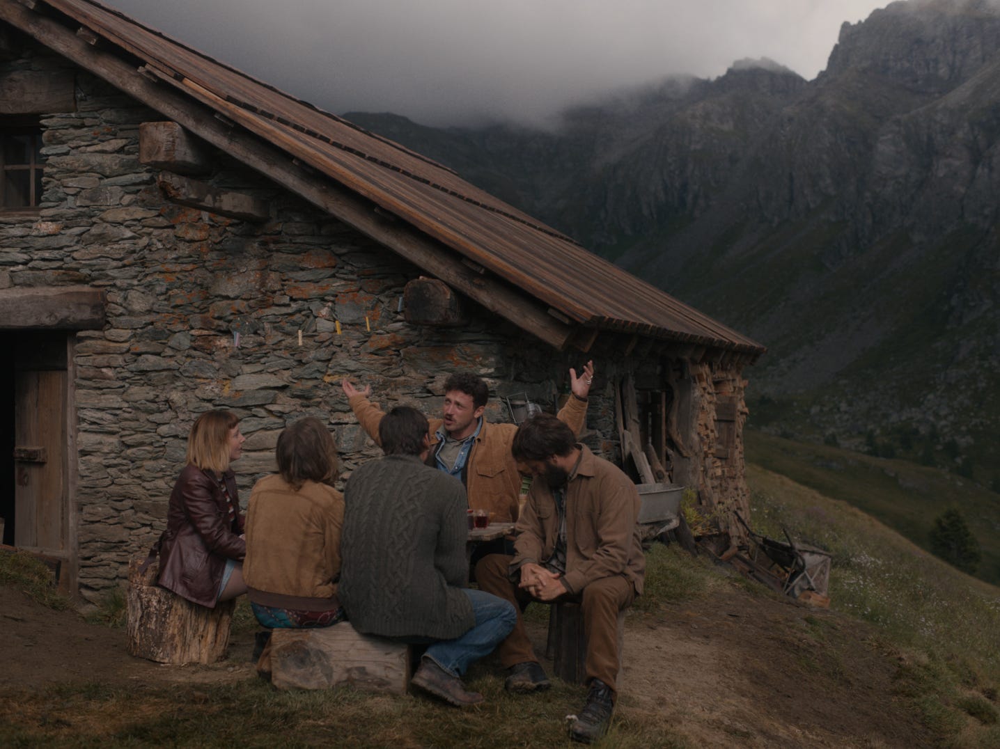 Luca Marinelli as Pietro (center) in THE EIGHT MOUNTAINS.