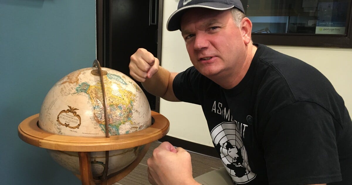 Meet a leader of the Flat Earth movement | KNKX Public Radio