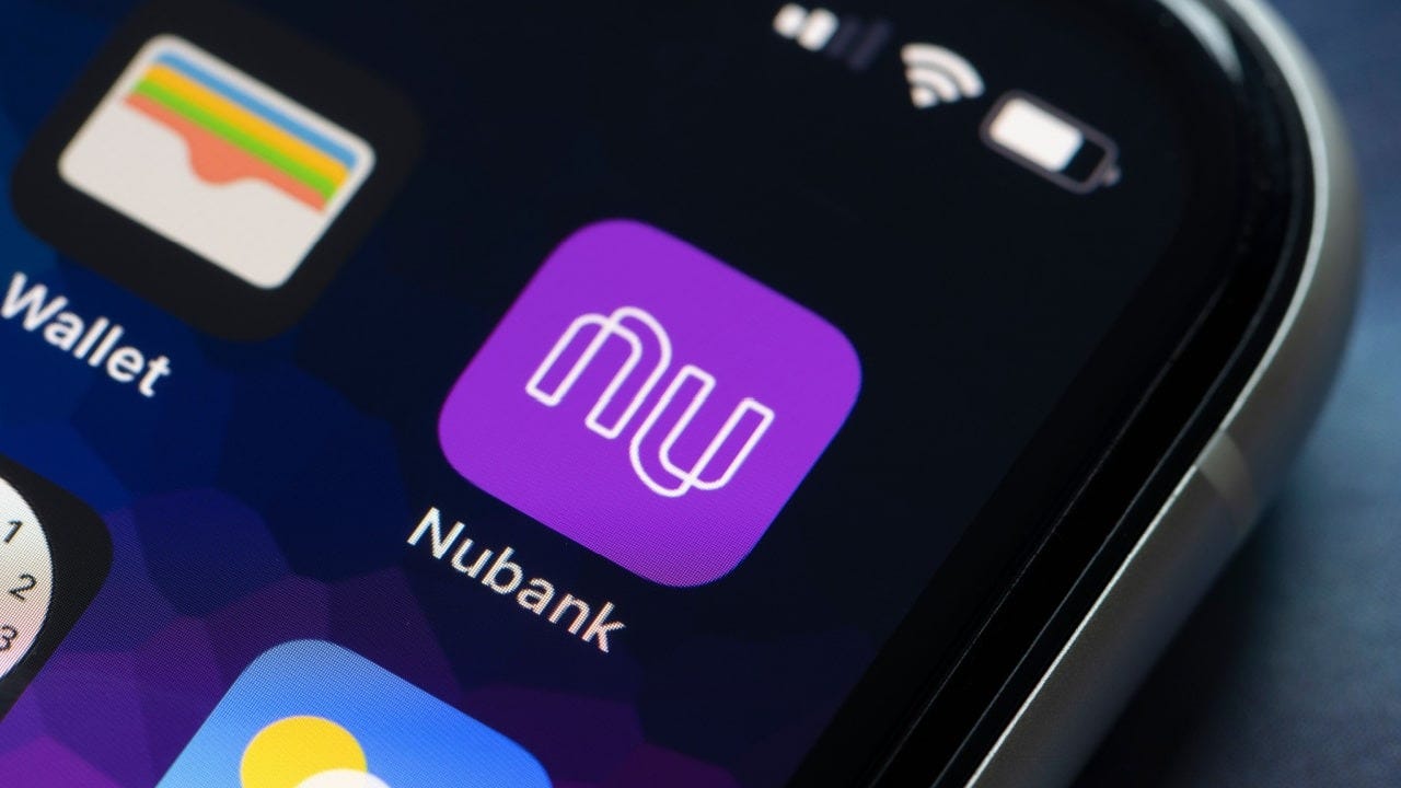 Nubank e Burger King lançam assinatura física em São Paulo
