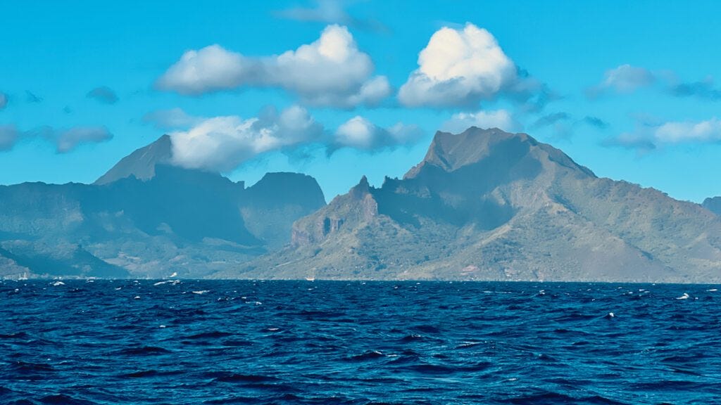 Landfall Mo'orea