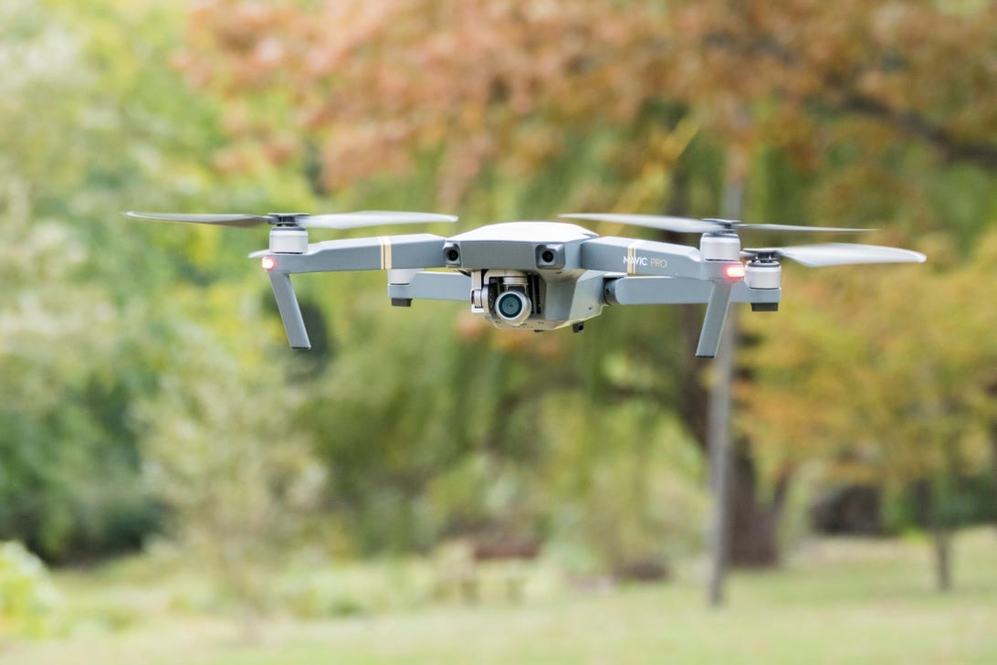 DJI Mavic Pro is a flying camera to take anywhere - CNET