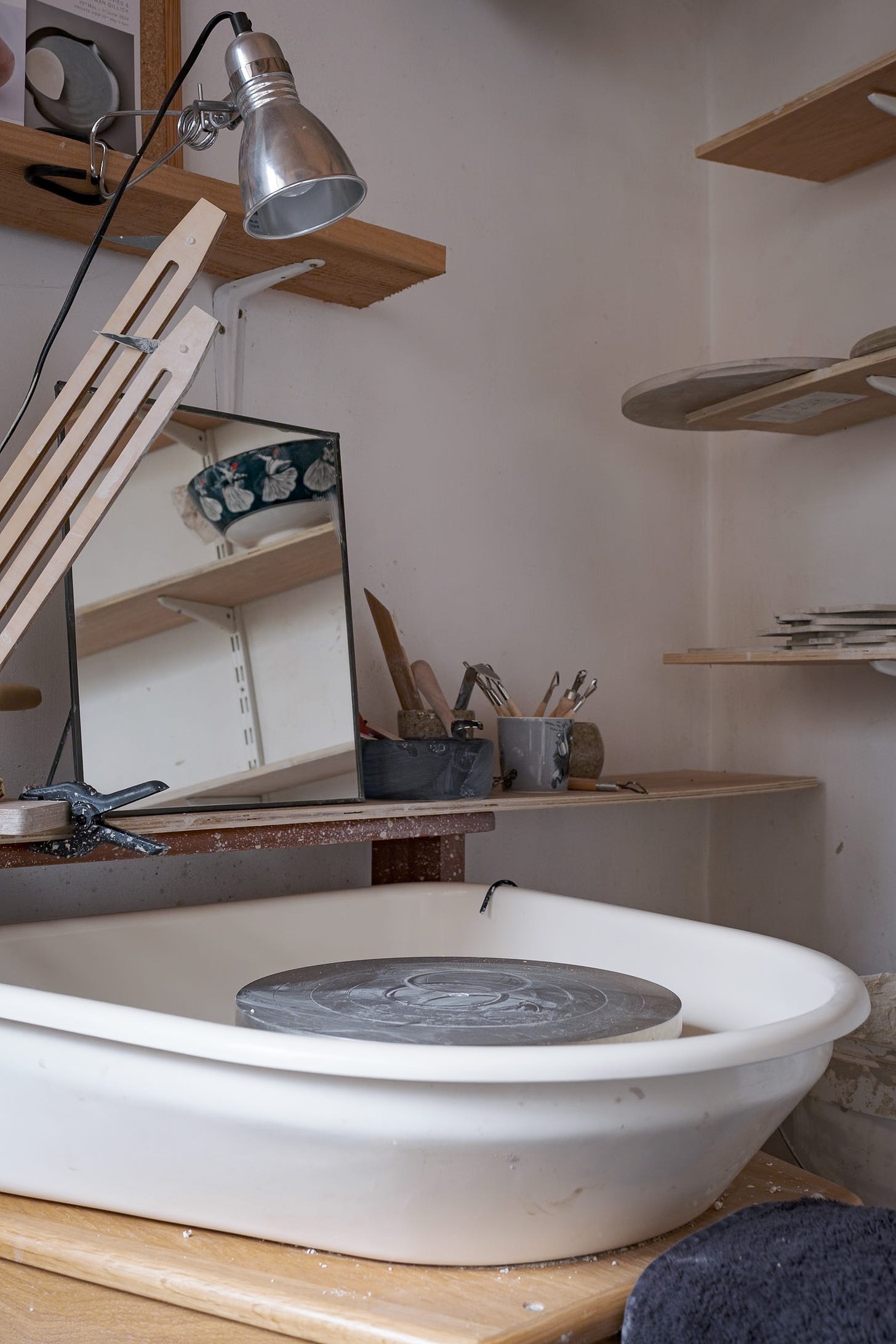 Gladstone pottery wheel in home studio