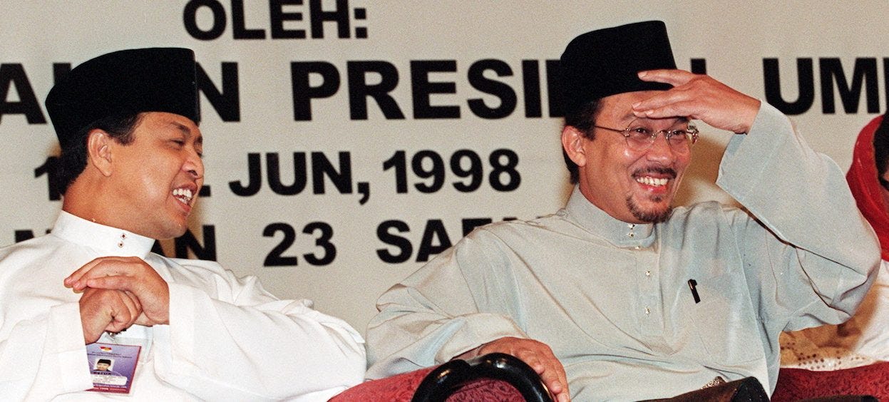 Anwar Ibrahim and Zahid Hamidi – Forbidden Phone Friends? | FULCRUM