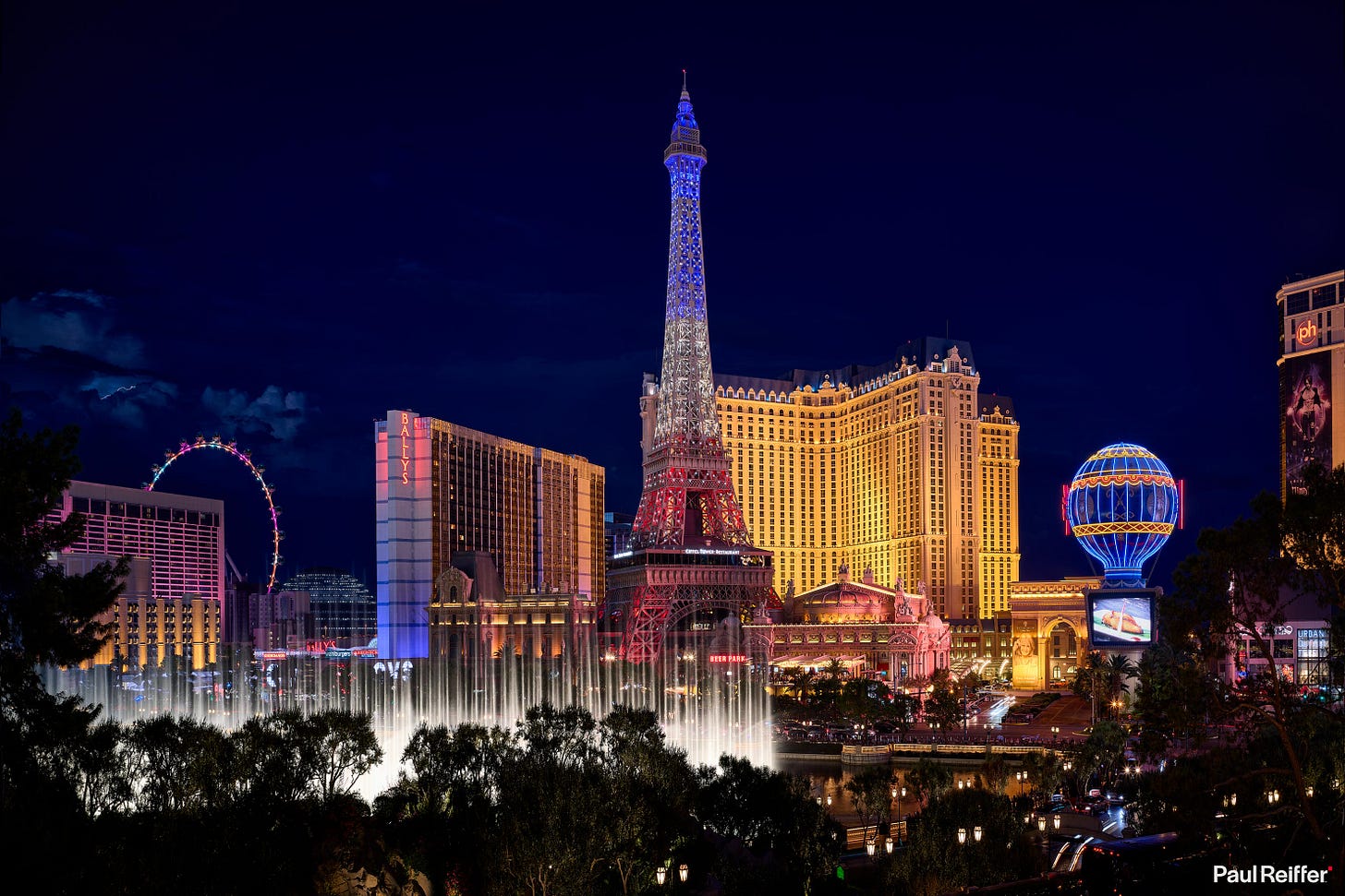 Escaping Las Vegas - Sometimes The Best Views Are Right Before Your Eyes |  Paul Reiffer - Photographer