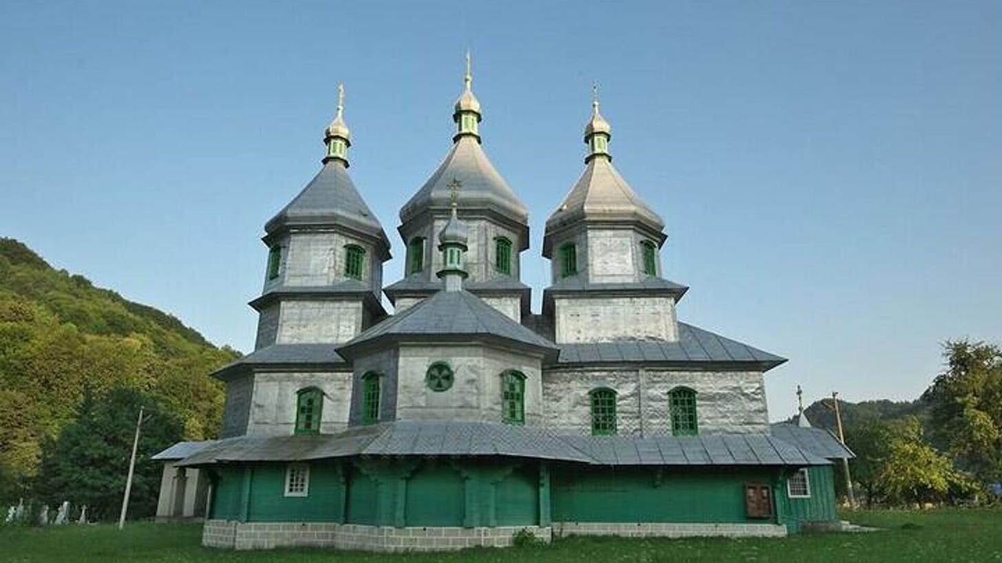 Nicholas Church in the village of Vizhenka, Chernivtsi region - RIA Novosti, 1920, 05/11/2024