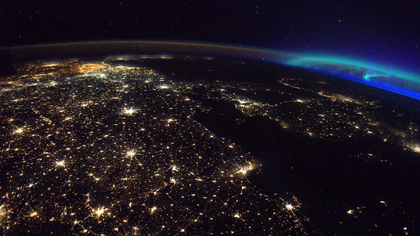 A Photo From Space Shows Belgium Shining Bright, and Social Media Lights Up  - The New York Times