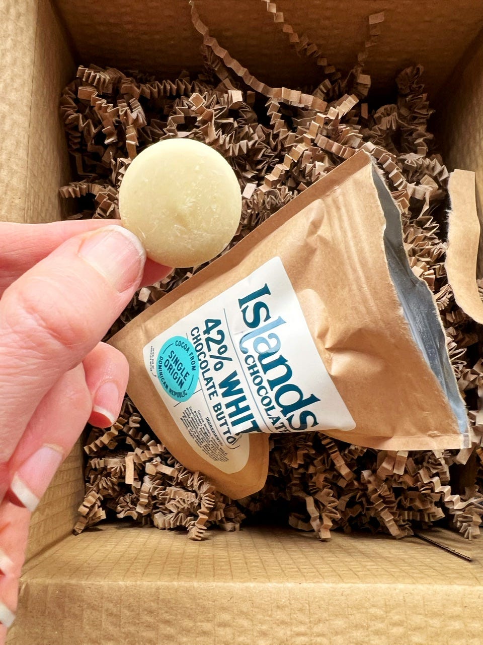Island's Chocolate White Chocolate Buttons