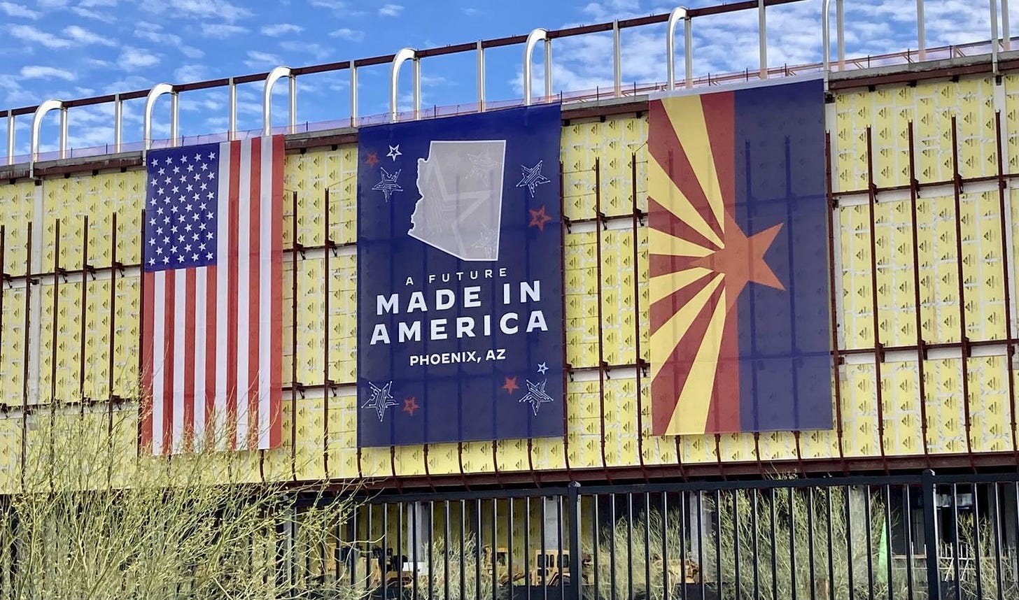 The Taiwan Semiconductor Manufacturing Company, known as TSMC, plans to  invest $40 billion dollars in Arizona between a nearly completed facility  and a second plant expected to open in 2026. | Fronteras