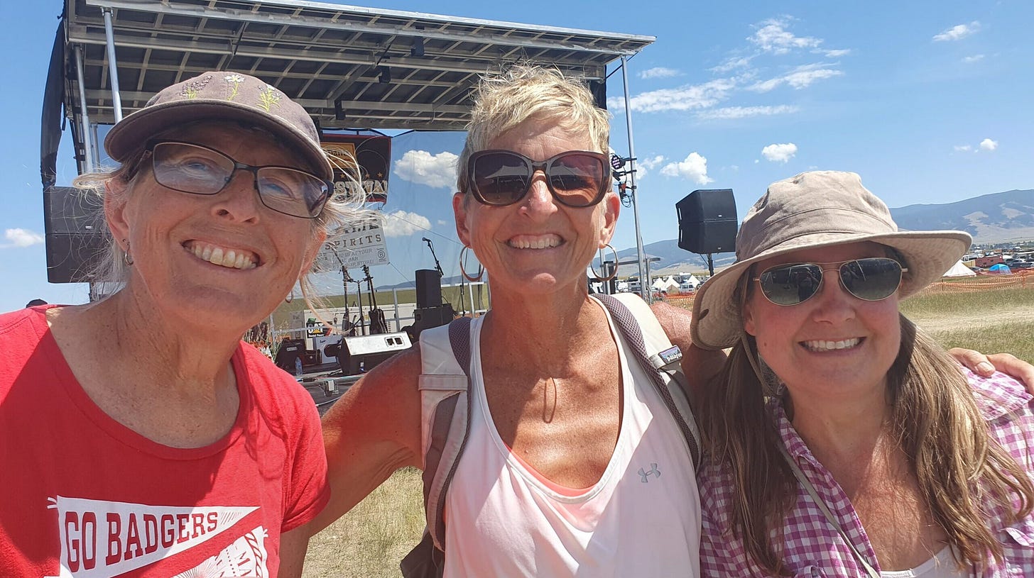 Red-Ants-Pants_Musikfestival_White-Sulphur-Springs_Montana_USA_Rebecca-Hillauer