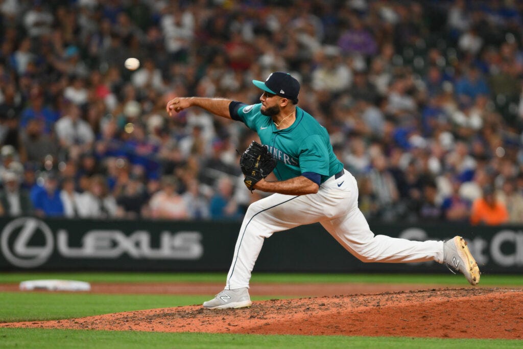 Mariners Place Yimi Garcia On 15-Day Injured List - MLB Trade Rumors