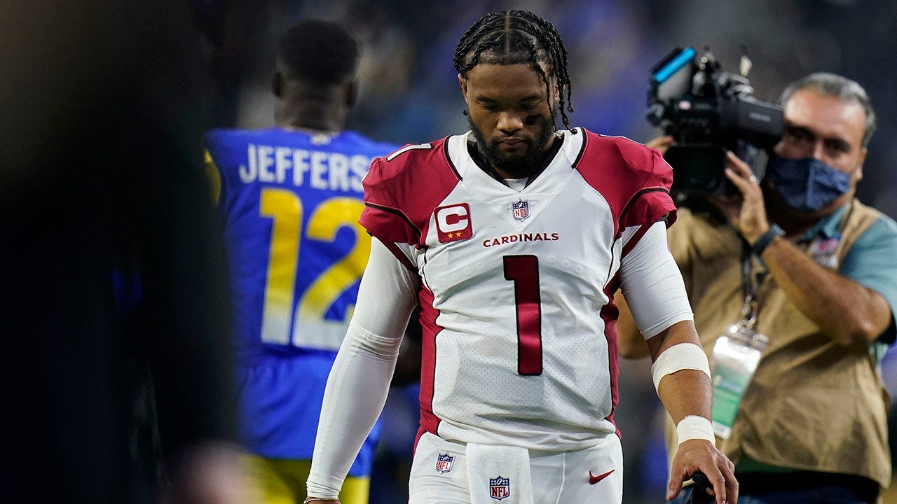 Kyler Murray frustrated with Cardinals following playoff loss to Rams:  reports | Fox News