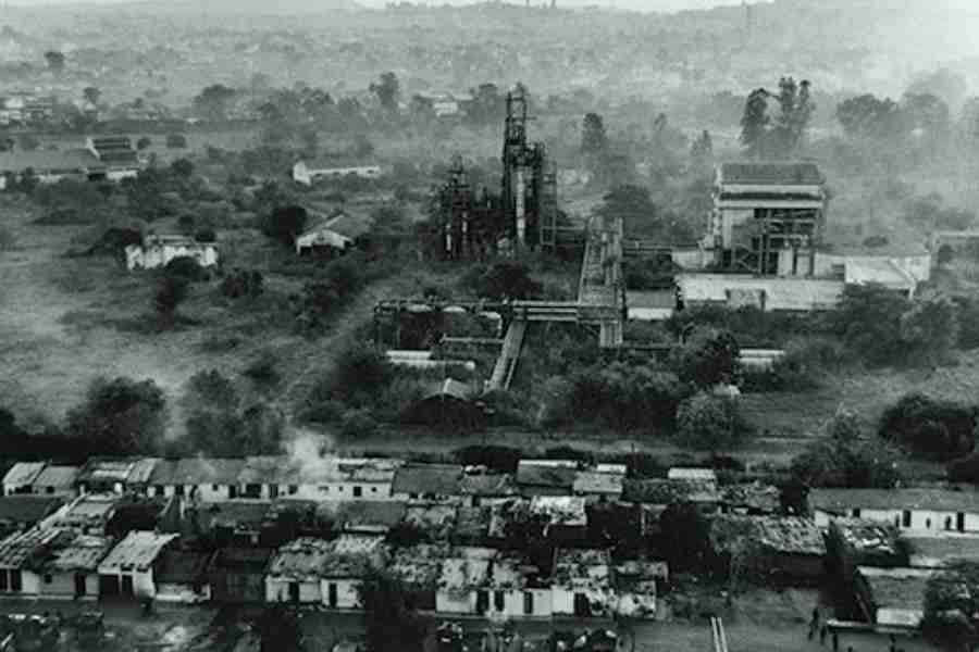 Background of the Bhopal Disaster