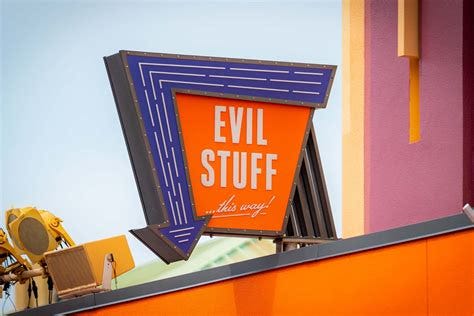 Evil Stuff at Universal Studios Florida | Orlando Informer