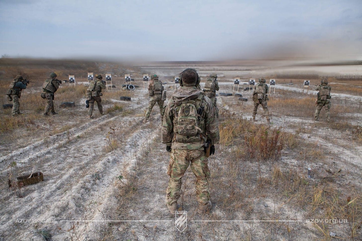  Joint training of fighters of the 6th battalion of the 12th "Azov" brigade with Denis Quebec. Azov.org.ua