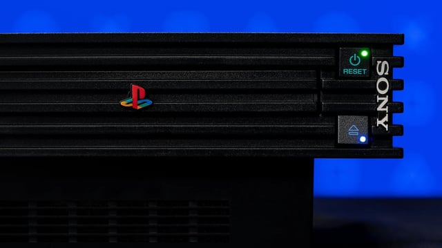 The PS logo sticker in the front is missing in my PS2. Does anyone has the  file to print a new sticker ? (The photo is not mine lol, just to let