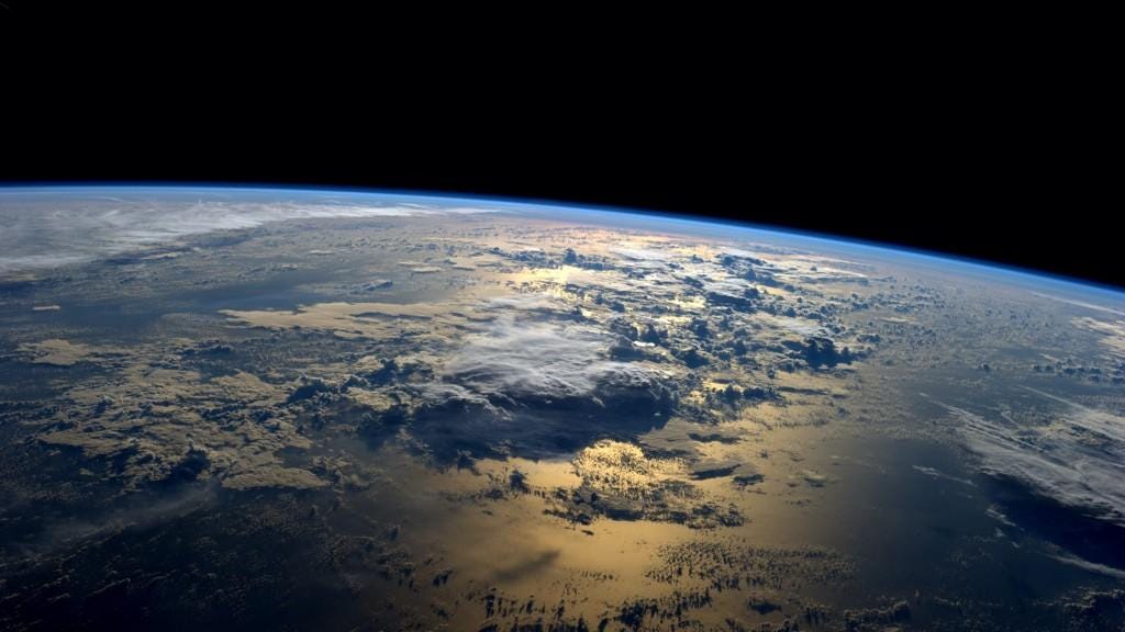 Vista di uno spicchio di Terra in uno scatto dalla Stazione spaziale internazionale.