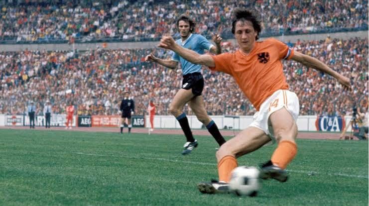 what do you think about johan cruyff? did he upgrade football to a new  level? : r/football