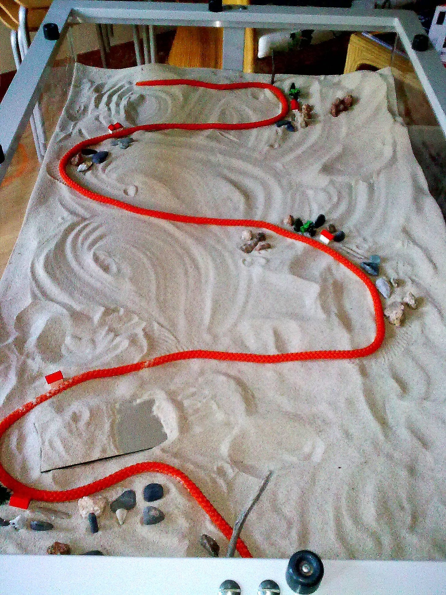 File:Chemin vie sandplay.jpg - Wikimedia Commons