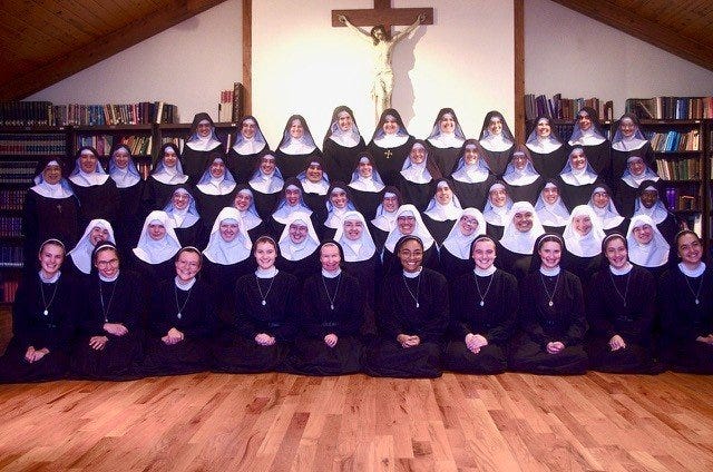 Benedictines of Mary, Queen of Apostles — Cloistered Life