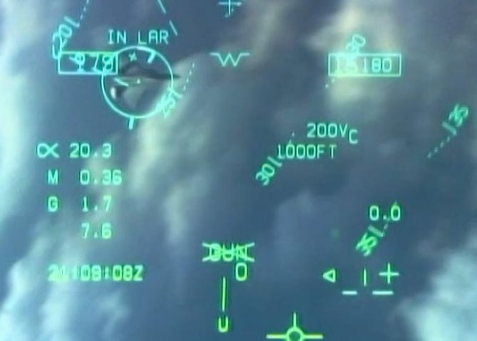 F-18_HUD_gun_symbology.jpg