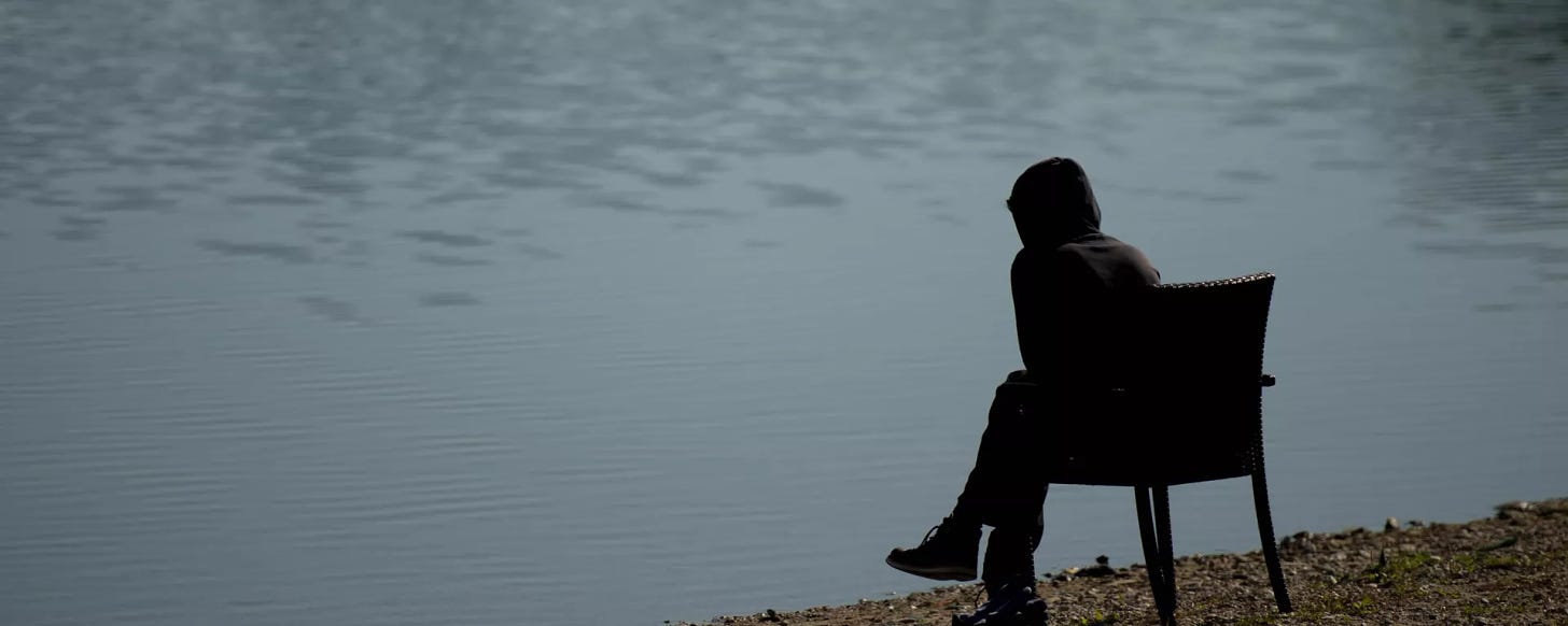 A migrant rests in a shelter at lake Schwarzlsee in Unterpremstaettten, about 200 kms (124 miles) south of Vienna, Austria, Tuesday, Sept. 22, 2015 - Sputnik International, 1920, 14.10.2024