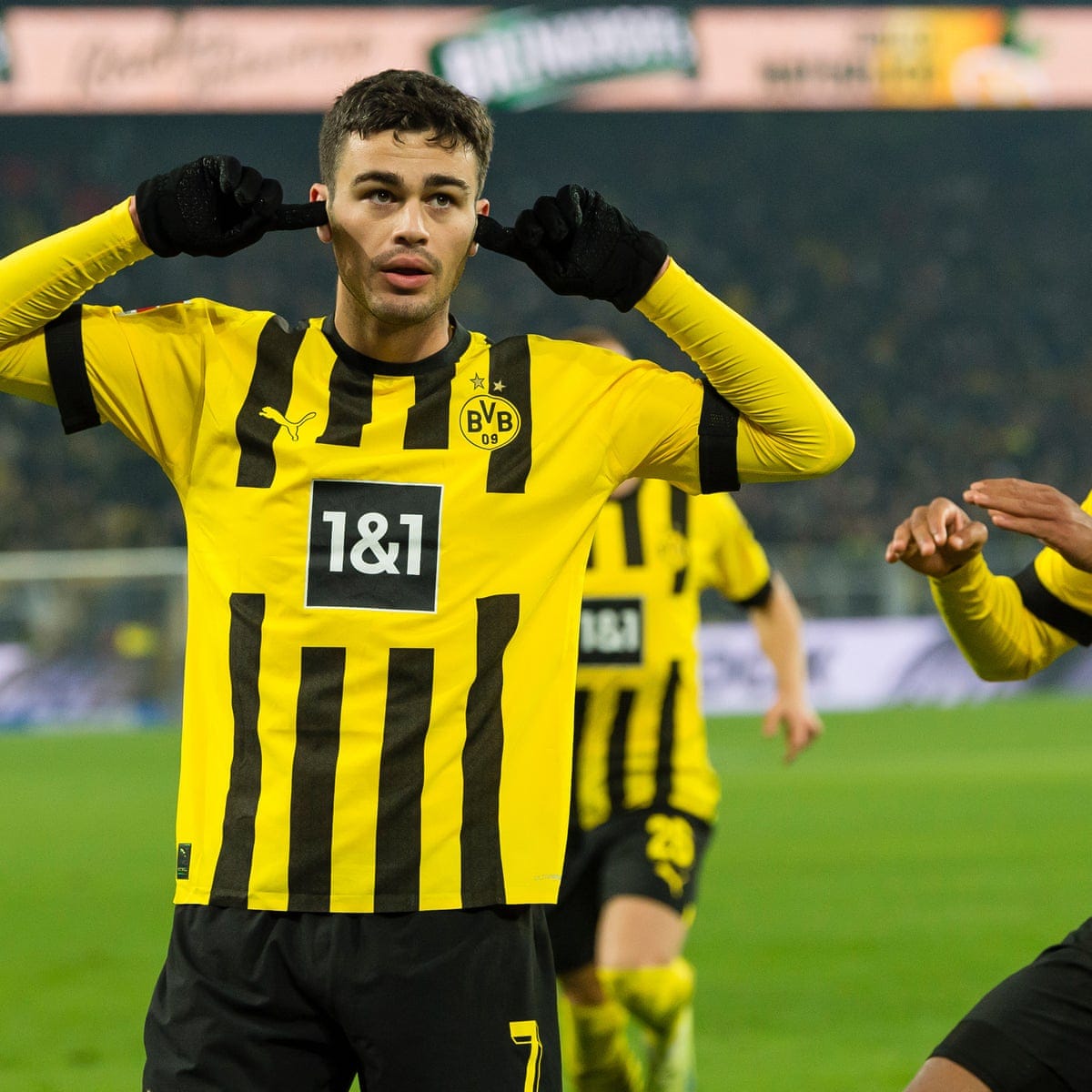 Gio Reyna references USMNT controversy after stunning winner for Dortmund |  Borussia Dortmund | The Guardian