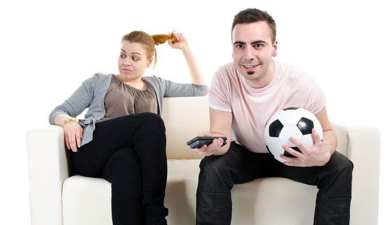 Why women don't talk sports! – Presh Olives