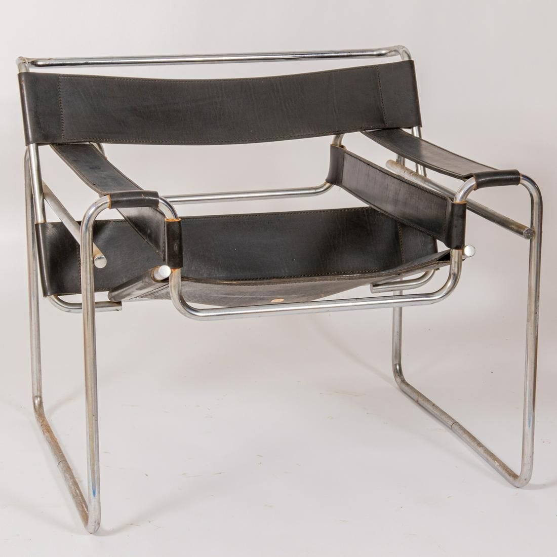 Marcel Breuer ( 1902-1981) for Knoll Wassily Chair