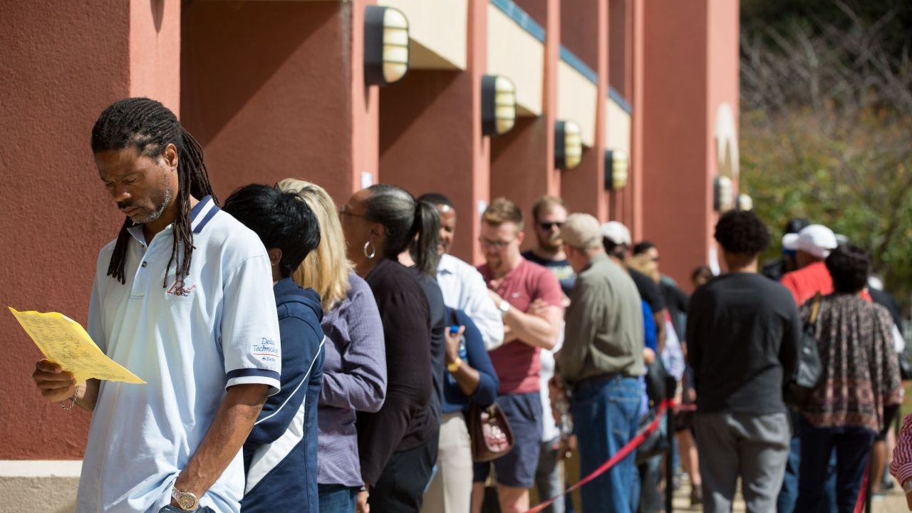 More Than 10-hour Wait and Long Lines as Early Voting Starts in Georgia –  BillMoyers.com