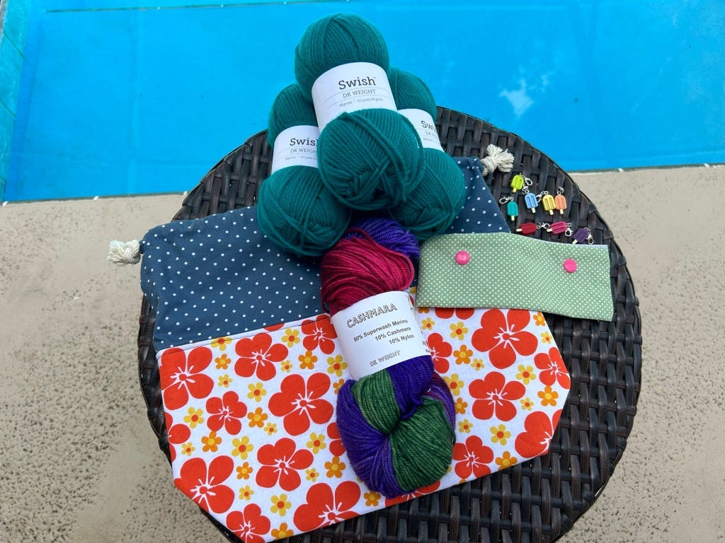 What’s in My Sock Knitting Project Bag?