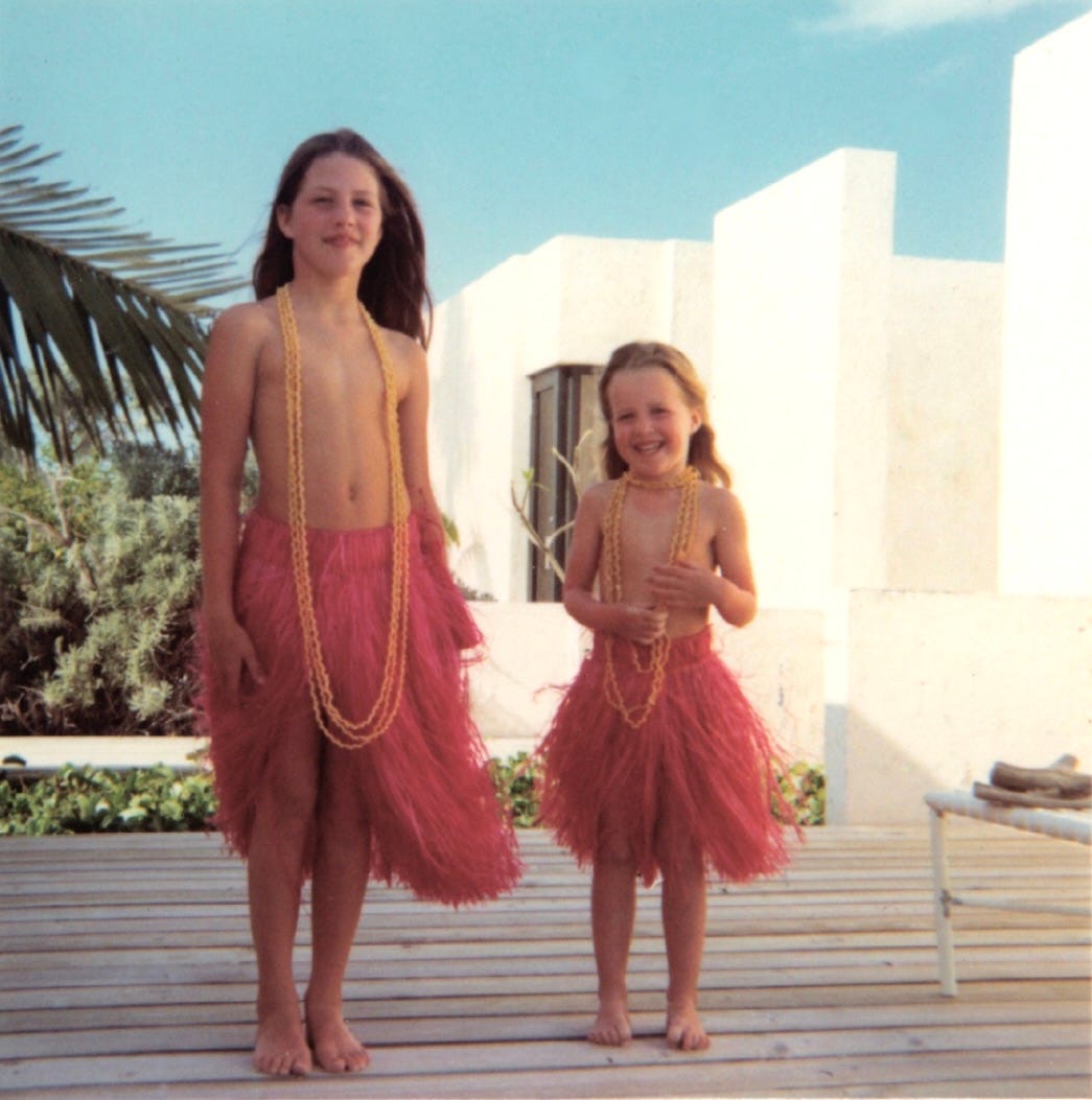 India with her sister in the Bahamas