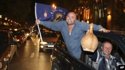 Грузинская оппозиция празднует неподтвержденную победу