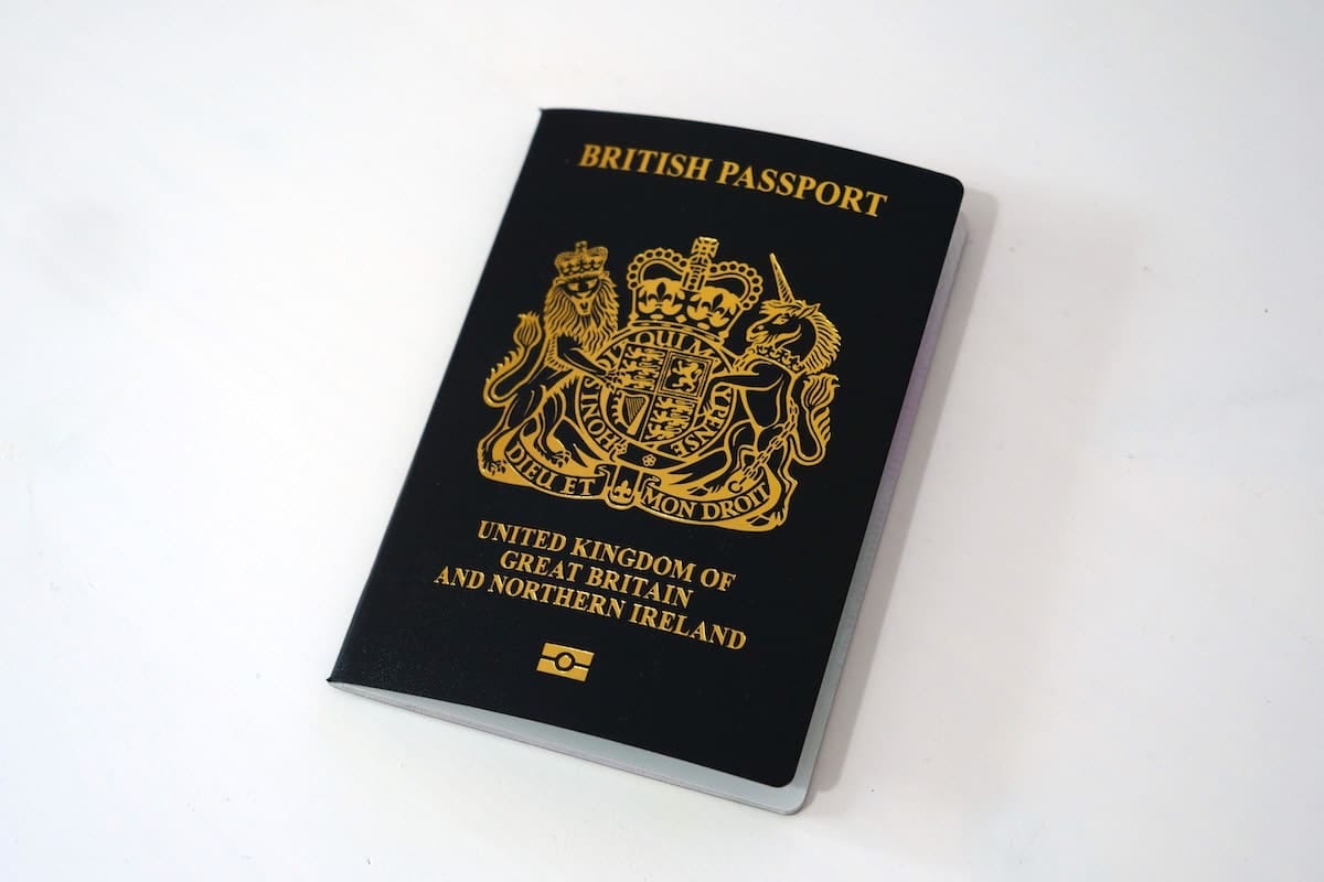New British Passport - Why Is It Blue? U.K.ABROAD