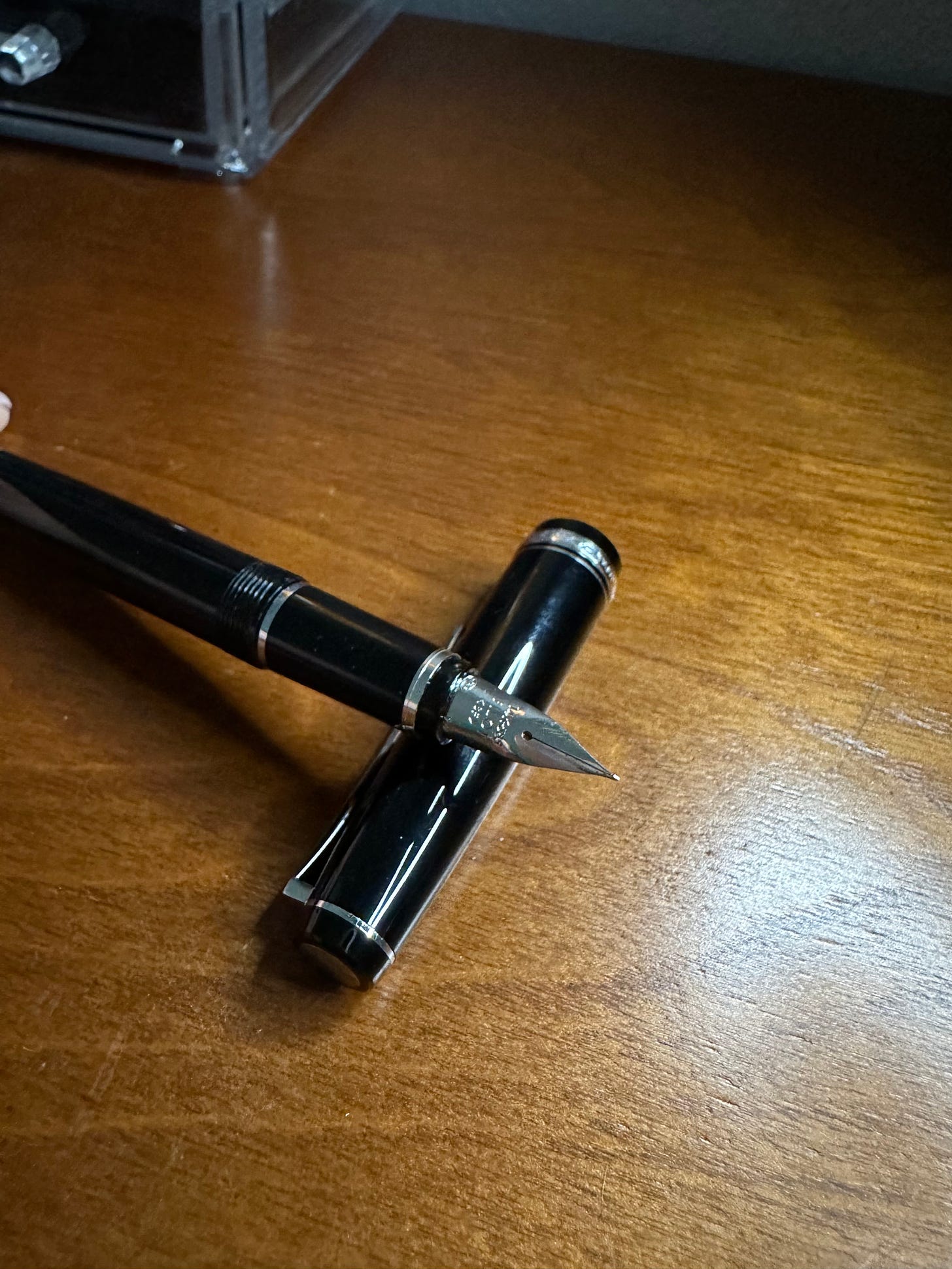 Just curious: If you didn't know about fountain pens, what pen would you be  using on a daily basis? : r/fountainpens