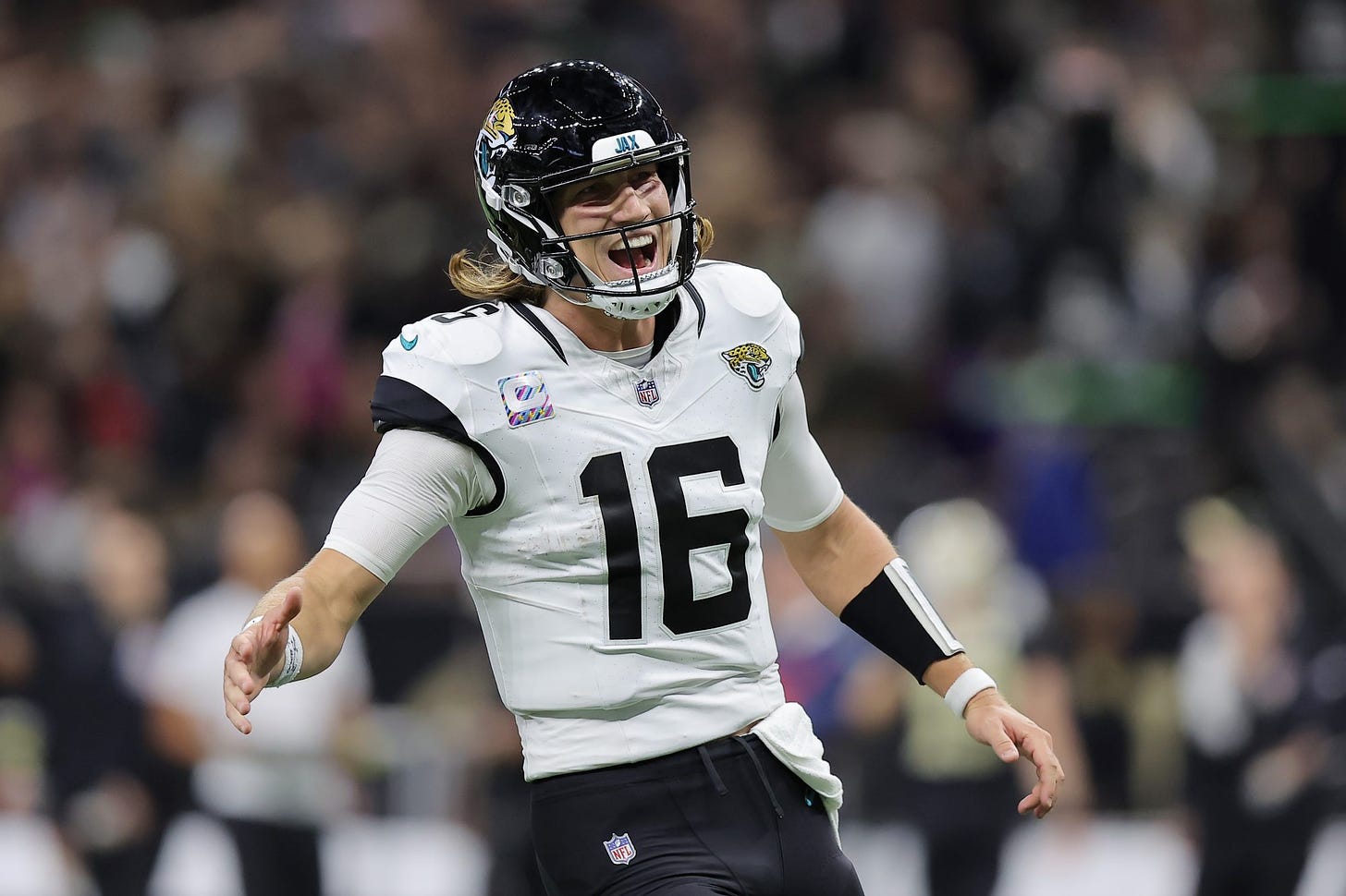 Jaguars' Trevor Lawrence calls out doubting 'analysts' amid 5-2 start
