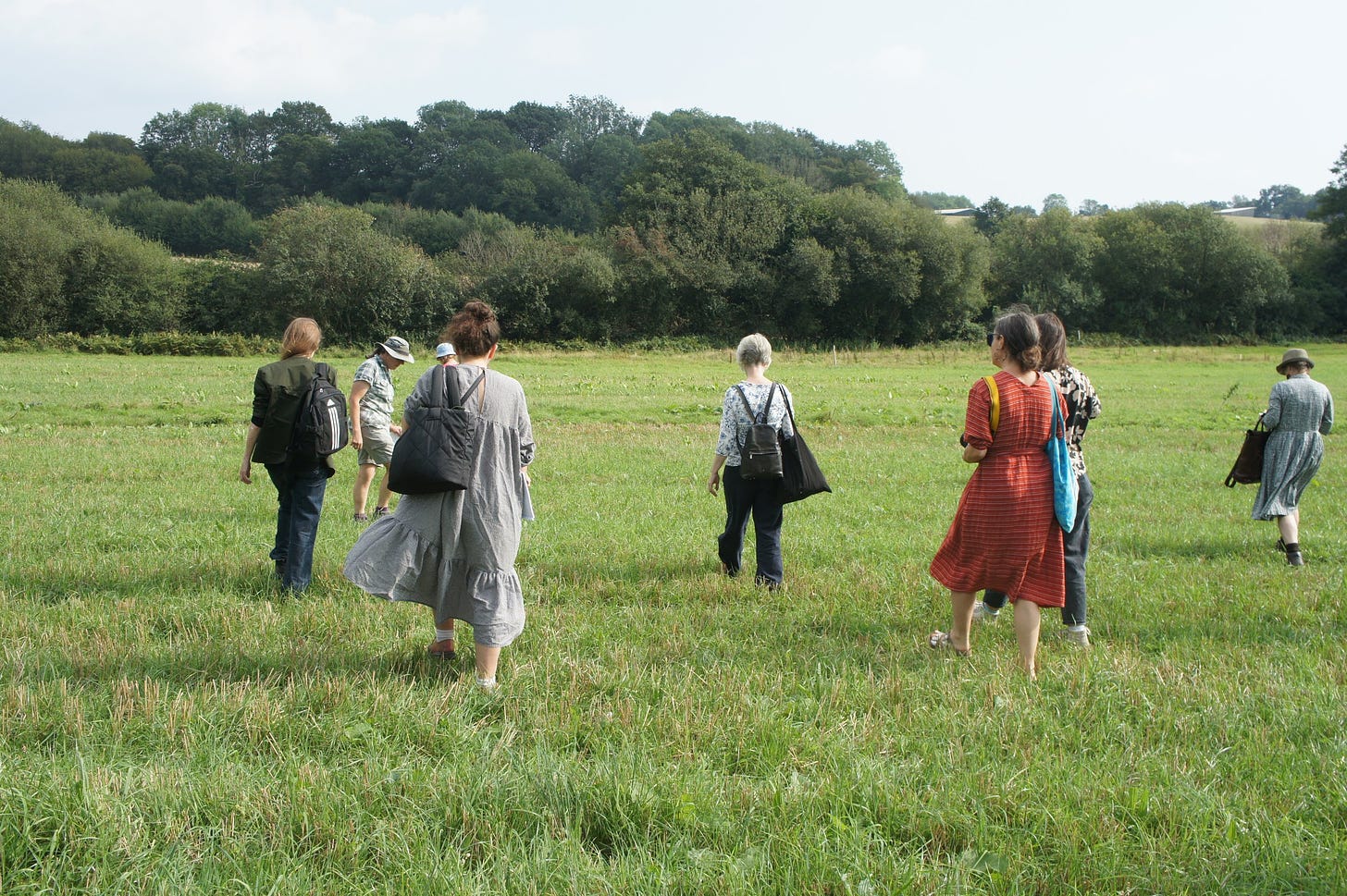 Visitors to SE England Fibreshed day out at Brickpits organic farm East Sussex