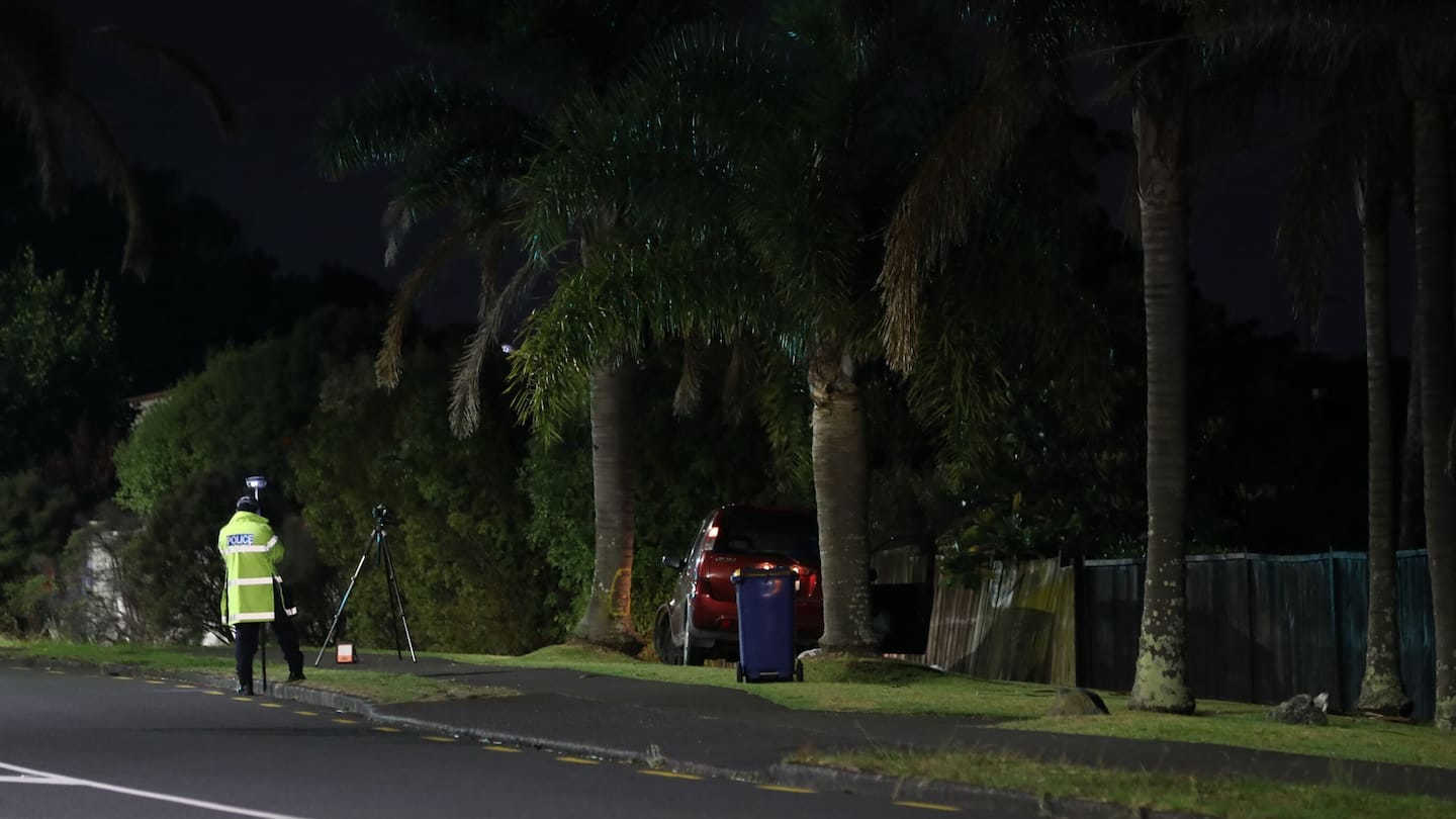 The Serious Crash Unit is investigating a single-vehicle crash on Browns Bay Rd on Auckland's North Shore. Photo / Hayden Woodward
