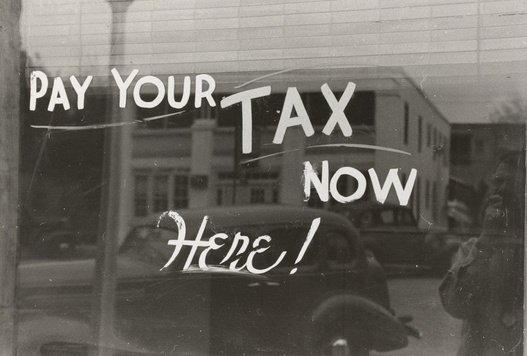 Sign, Harlingen, Texas. 1939. Photographer Lee Russell