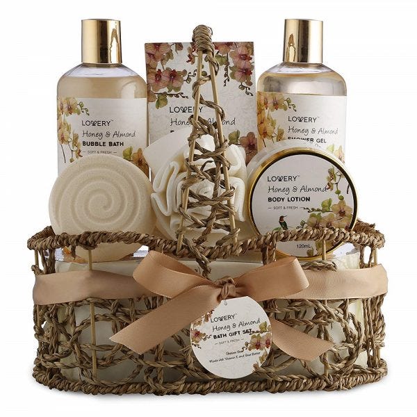 Home Spa Gift Basket Lovery 2019 hottest holiday beauty skincare gift ideas